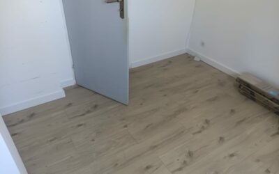 Pose de parquet stratifié